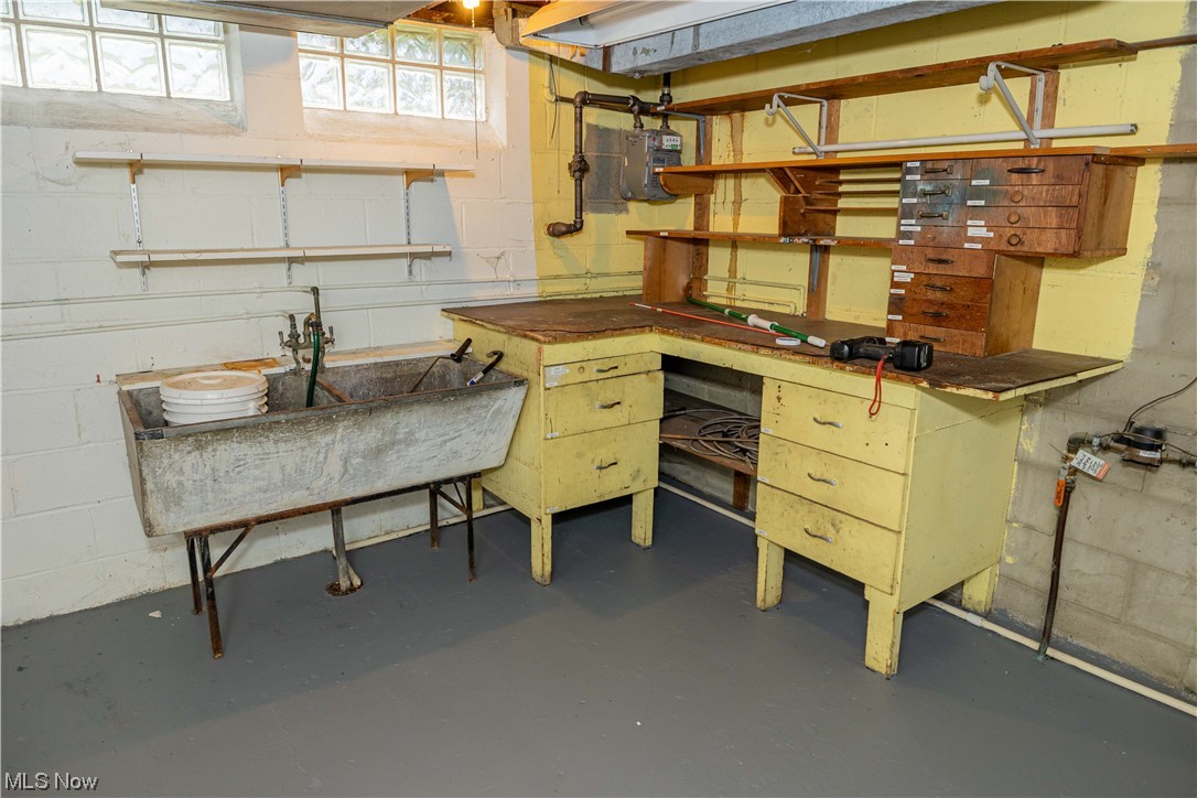4591 Birchwold Road South Euclid, OH 44121 - Photo 29 of 35 Basement with a workshop area