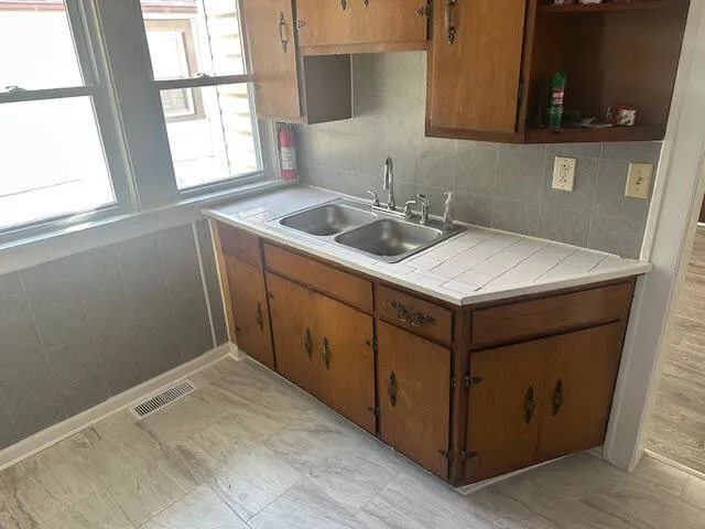 $129,999 | 506 East 144th Place, Dolton, IL 60419