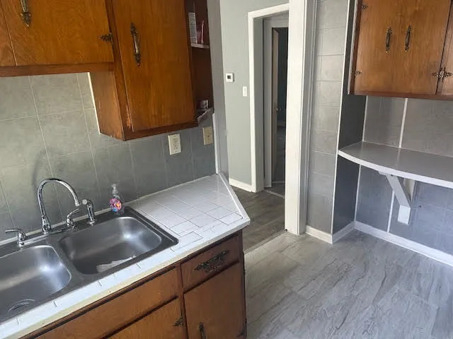 $129,999 | 506 East 144th Place, Dolton, IL 60419