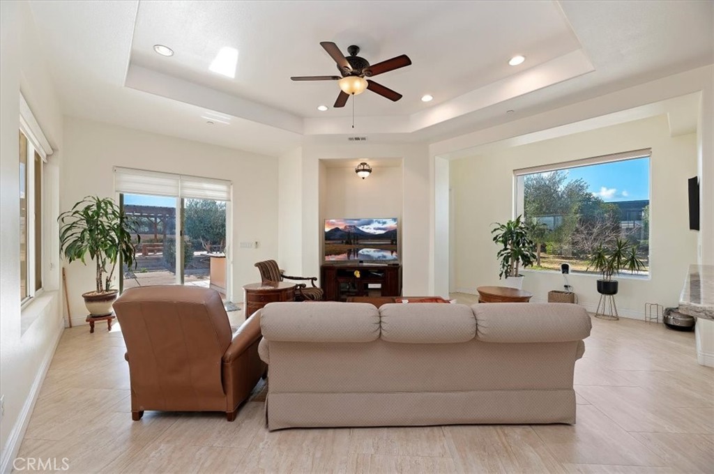 9830 Cleveland Avenue Riverside, CA 92503 - Photo 39 of 75