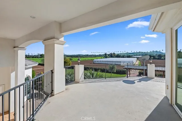 $3,000,000 | 9830 Cleveland Avenue, Riverside, CA 92503