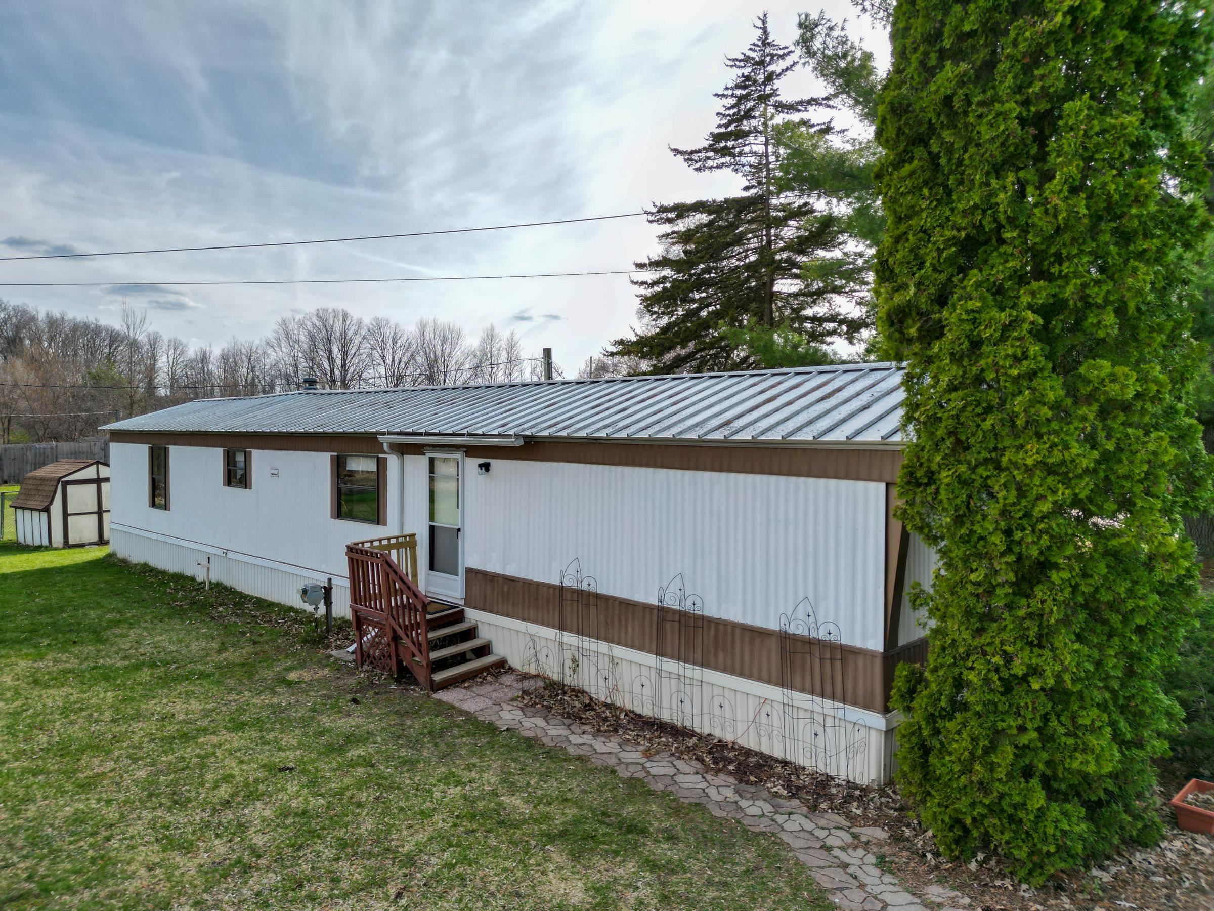 3780 East Millbrook Road Mount Pleasant, MI 48858 - Photo 19 of 38 1921050-13e1a408-42a7-4255-aa68-3a87f12b2c4c.JPG
