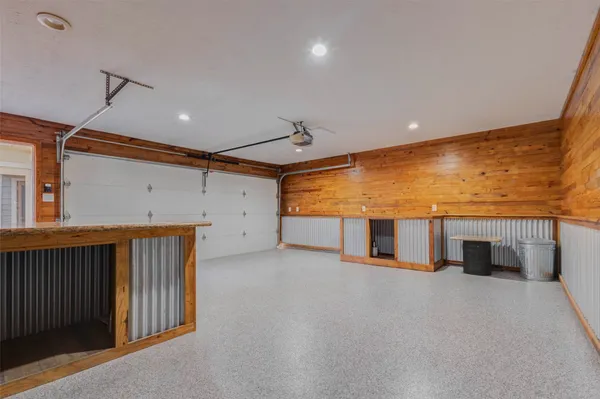 $445,000 | 11830 Thoreau Drive, Montgomery, TX 77356
