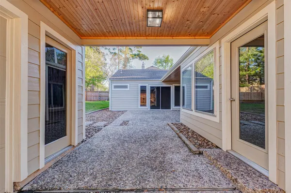 $445,000 | 11830 Thoreau Drive, Montgomery, TX 77356