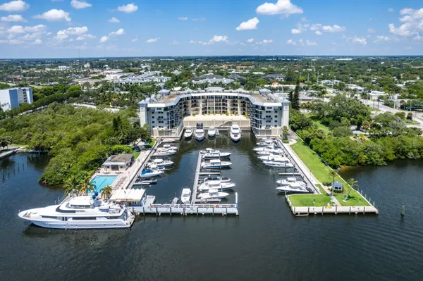 $1,495,000 | 1035 South Federal Highway, Unit 213, Delray Beach, FL 33483