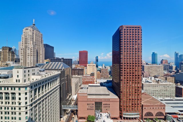 235 West Van Buren Street, Unit 3303 Chicago, IL 60607 - Photo 2 of 24