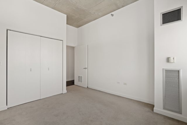 235 West Van Buren Street, Unit 3303 Chicago, IL 60607 - Photo 20 of 24