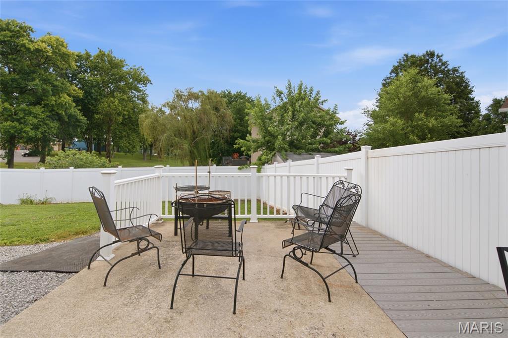 403 East Locust Street Columbia, IL 62236 - Photo 7 of 23