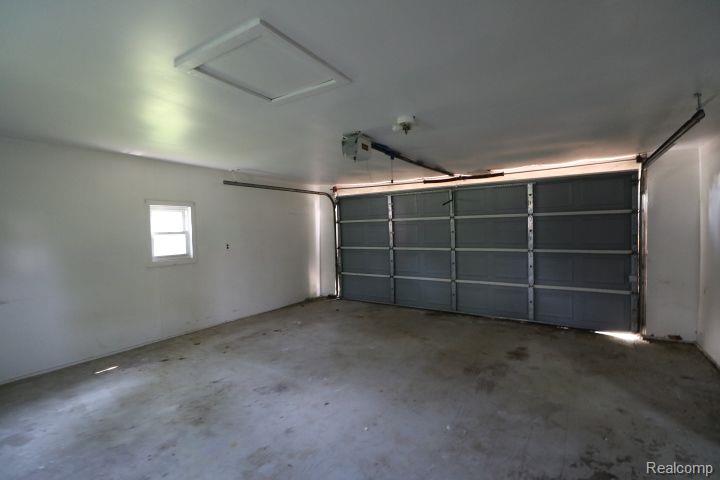 5444 Davison Road Lapeer, MI 48446 - Photo 14 of 18 Gallery Image 14