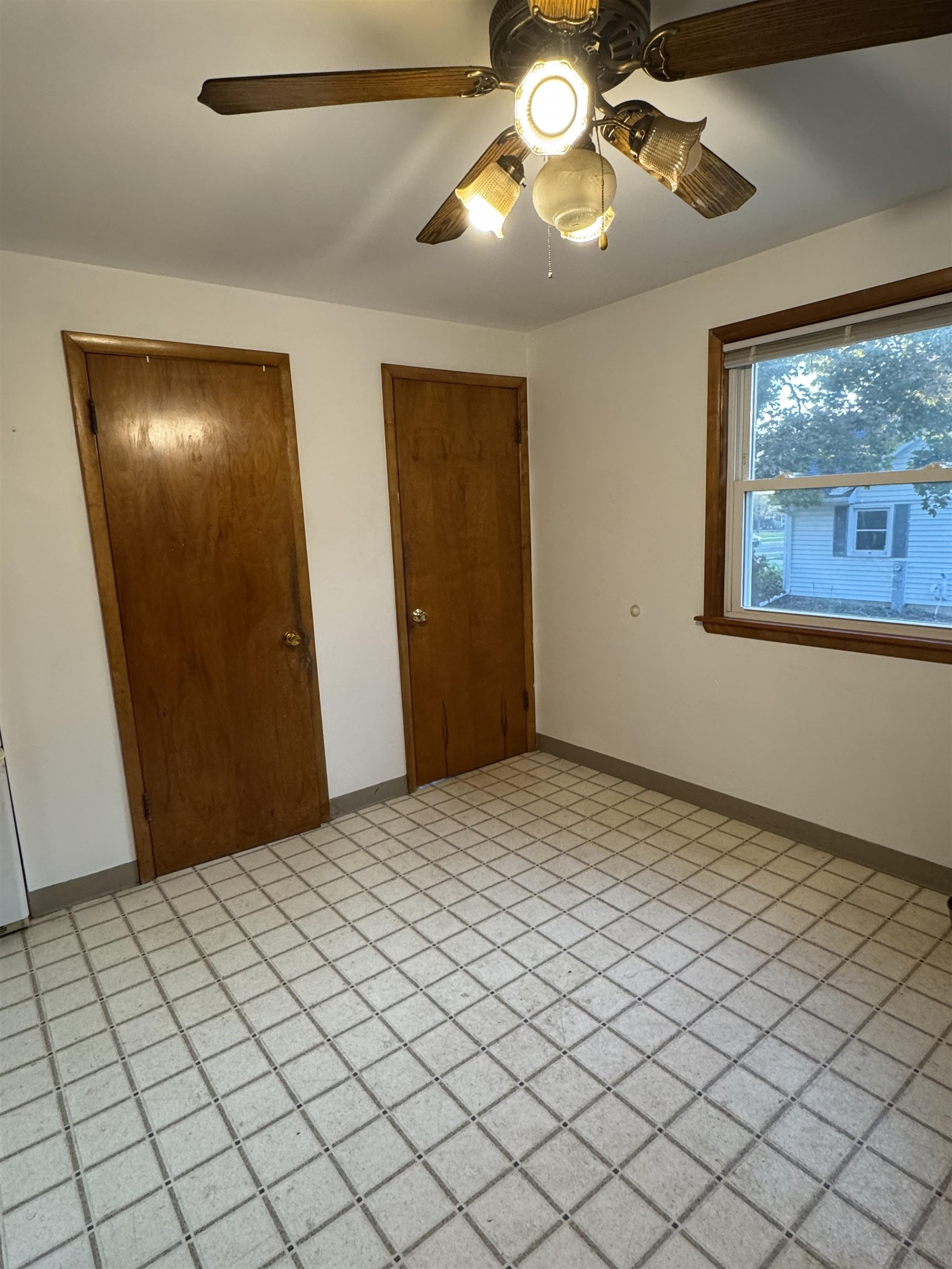 227 Windsor Street Sun Prairie, WI 53590 - Photo 21 of 36