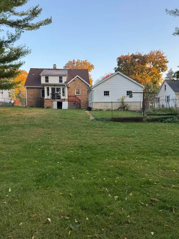 $374,900 | 227 Windsor Street, Sun Prairie, WI 53590