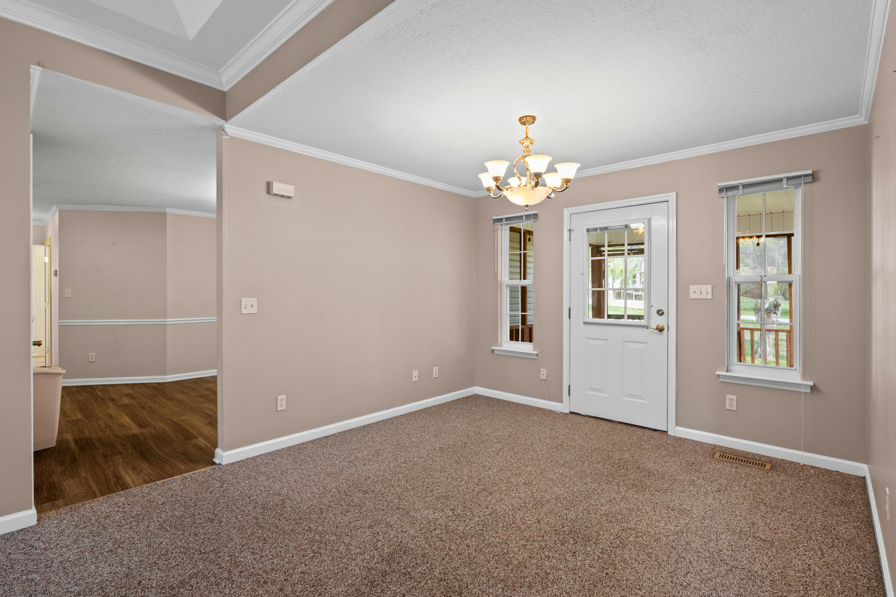 3731 Kellys Ferry Road Chattanooga, TN 37419 - Photo 8 of 43 17-print-DSC_2847-11