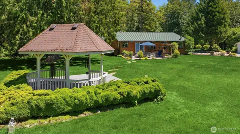 $782,500 | 34430 Enumclaw Black Diamond Road Southeast, Black Diamond, WA 98010