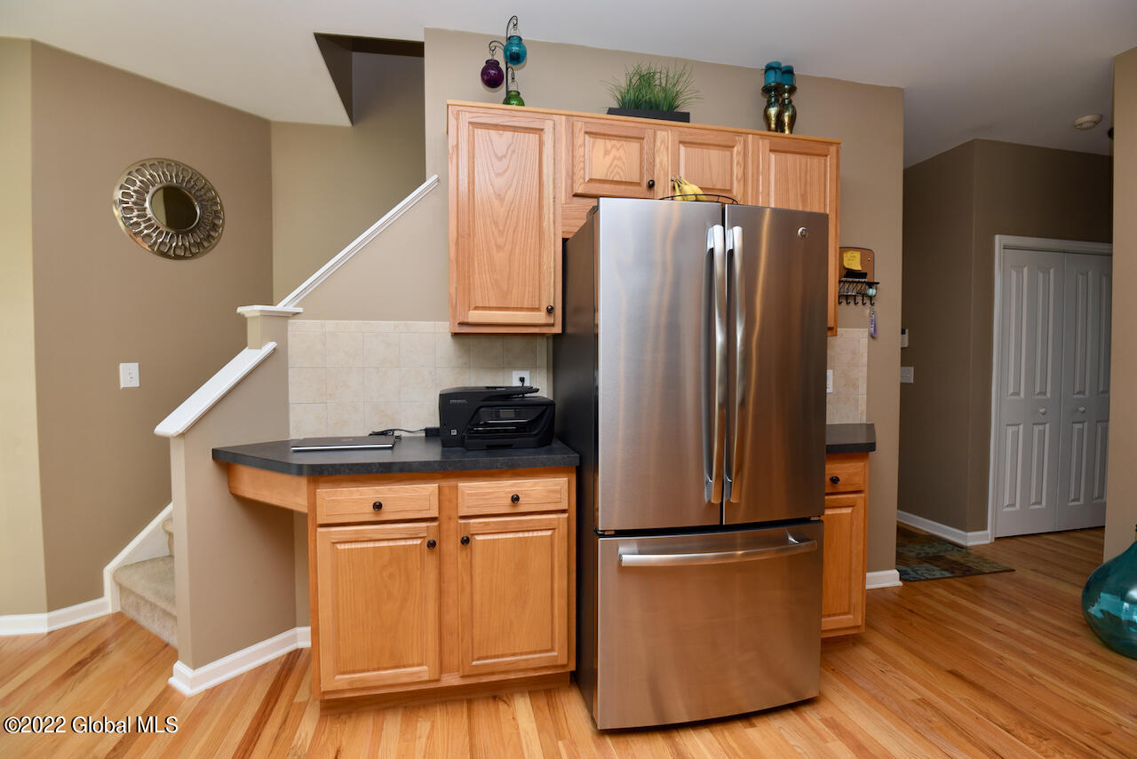 34 Avendale Drive Malta, NY 12019 - Photo 13 of 42 18