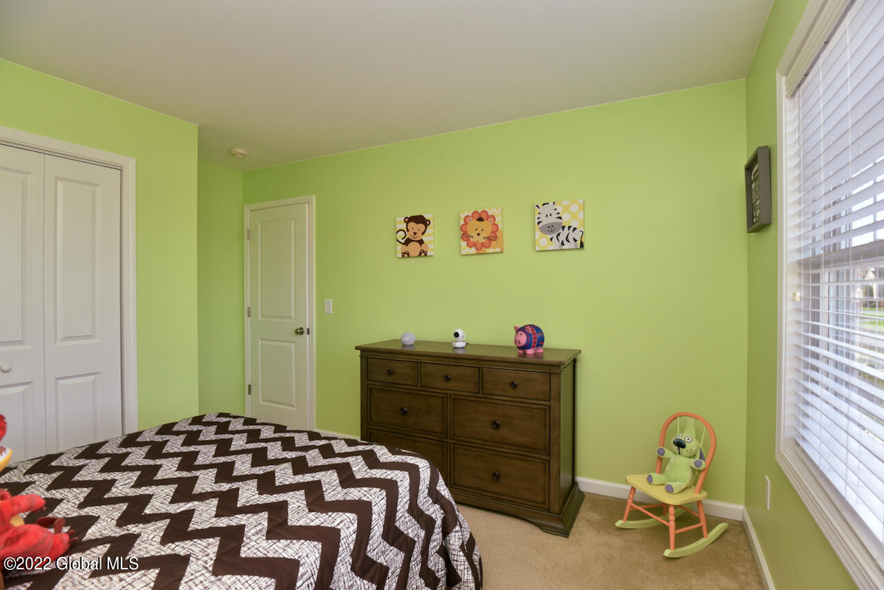 34 Avendale Drive Malta, NY 12019 - Photo 29 of 42 39