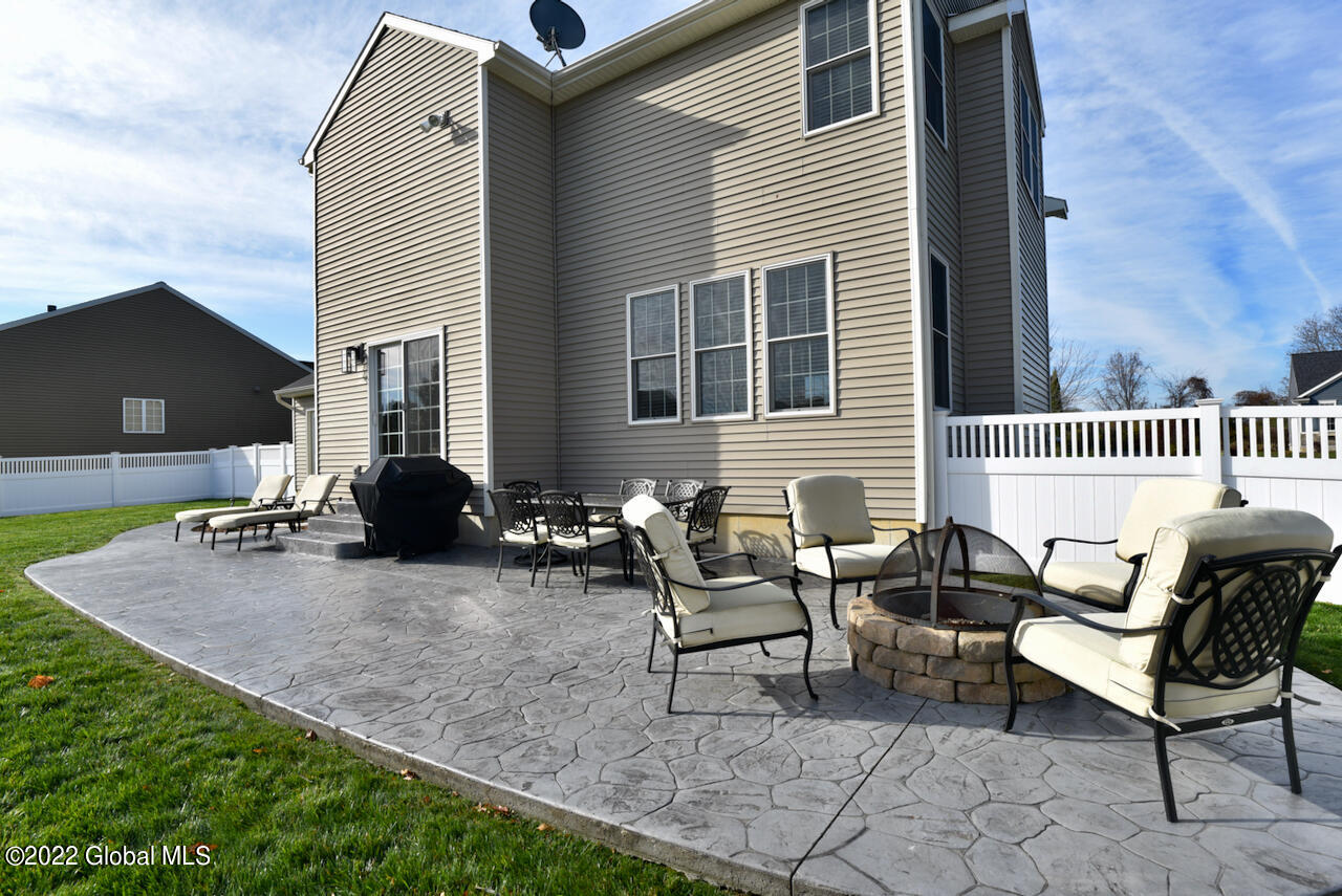 34 Avendale Drive Malta, NY 12019 - Photo 40 of 42 50