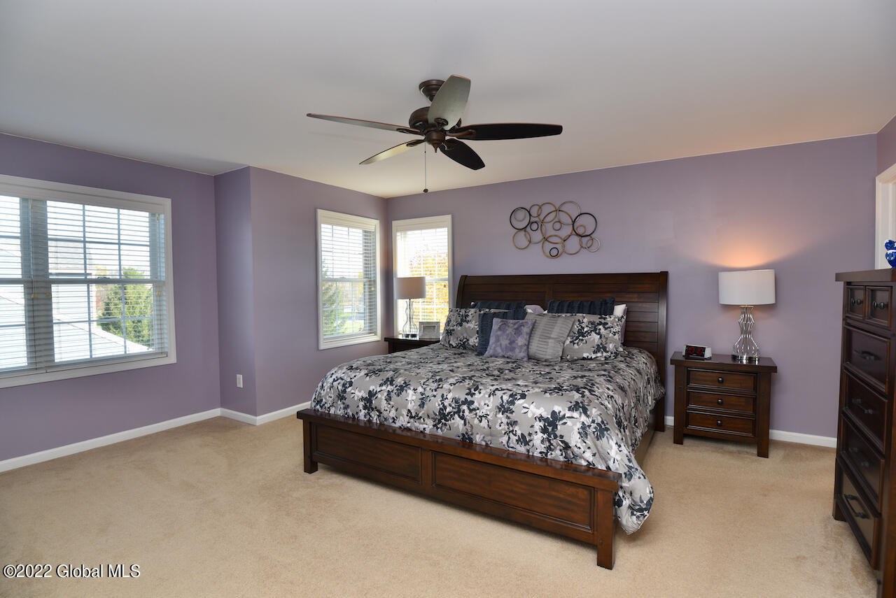 34 Avendale Drive Malta, NY 12019 - Photo 6 of 42 27