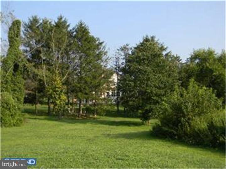 83 Stewart Road Pilesgrove, NJ 08098 - Photo 23 of 25 Exterior Back