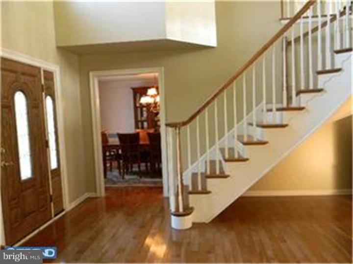 83 Stewart Road Pilesgrove, NJ 08098 - Photo 5 of 25 Foyer