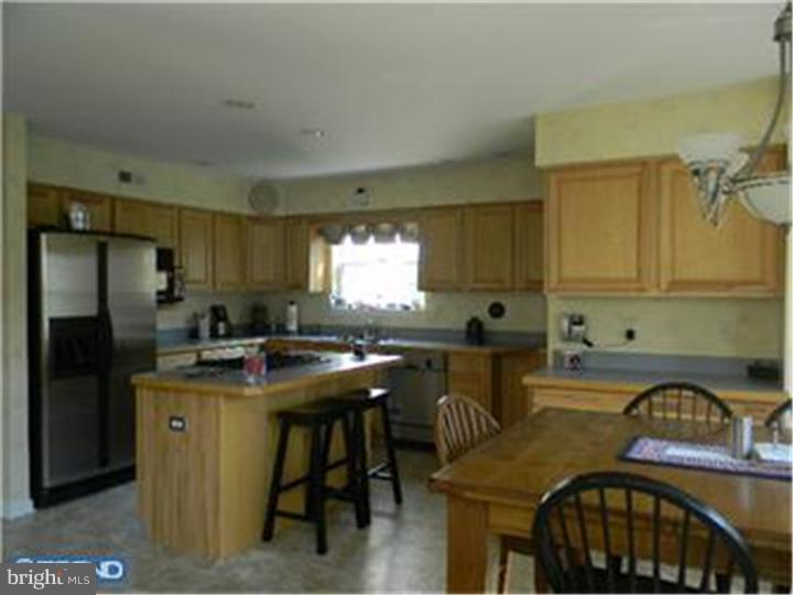 83 Stewart Road Pilesgrove, NJ 08098 - Photo 10 of 25 Kitchen