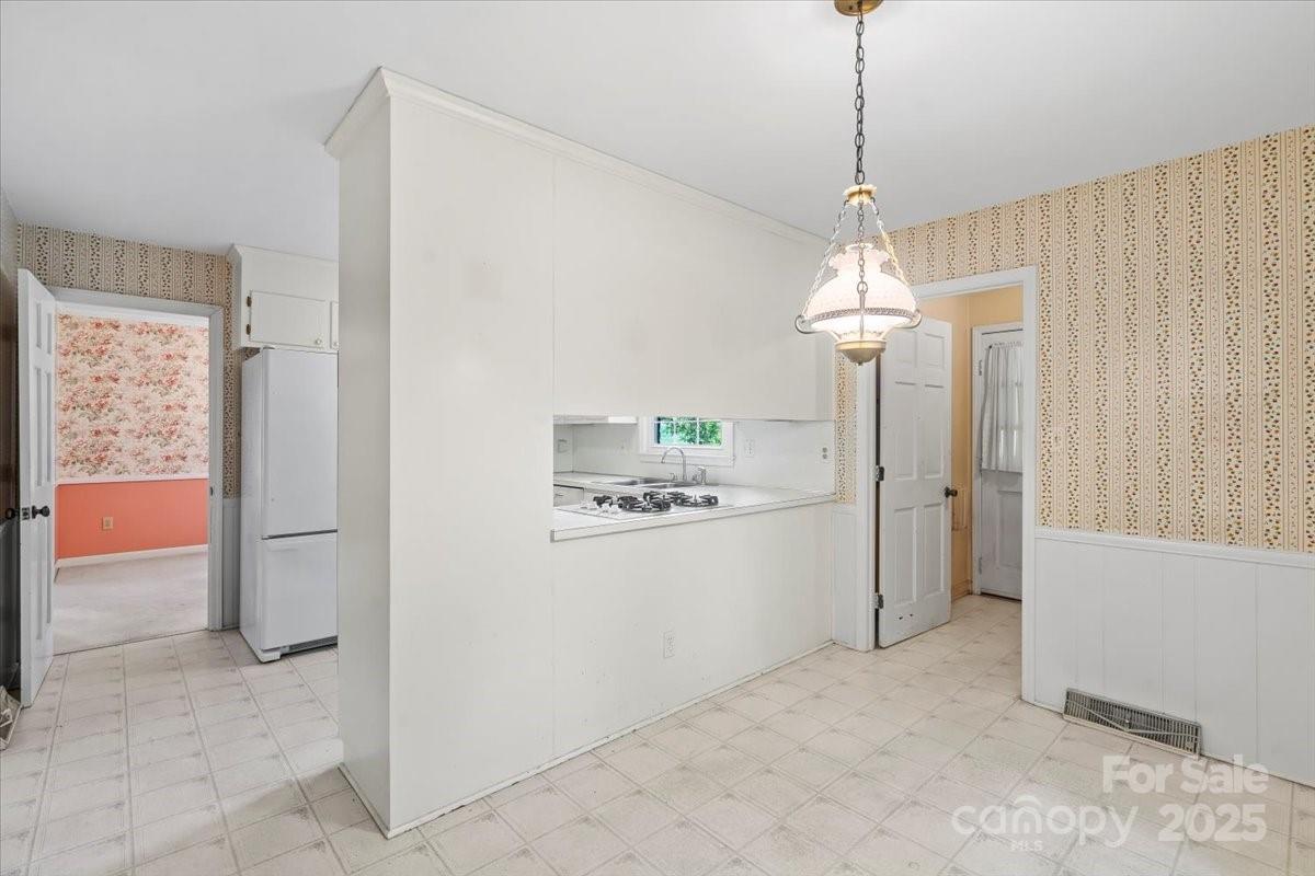 8017 Prince George Road Charlotte, NC 28210 - Photo 13 of 47 Gallery Image 13