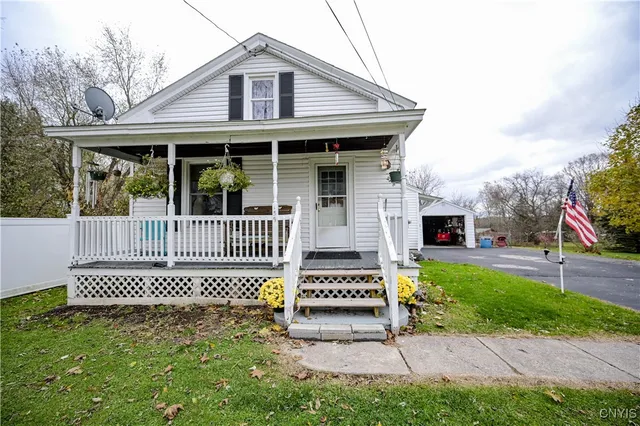 $139,900 | 159 Pine Grove Road, Herkimer, NY 13350
