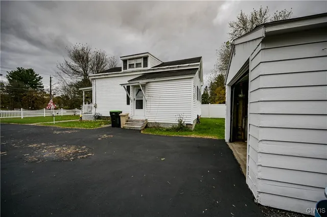 $139,900 | 159 Pine Grove Road, Herkimer, NY 13350