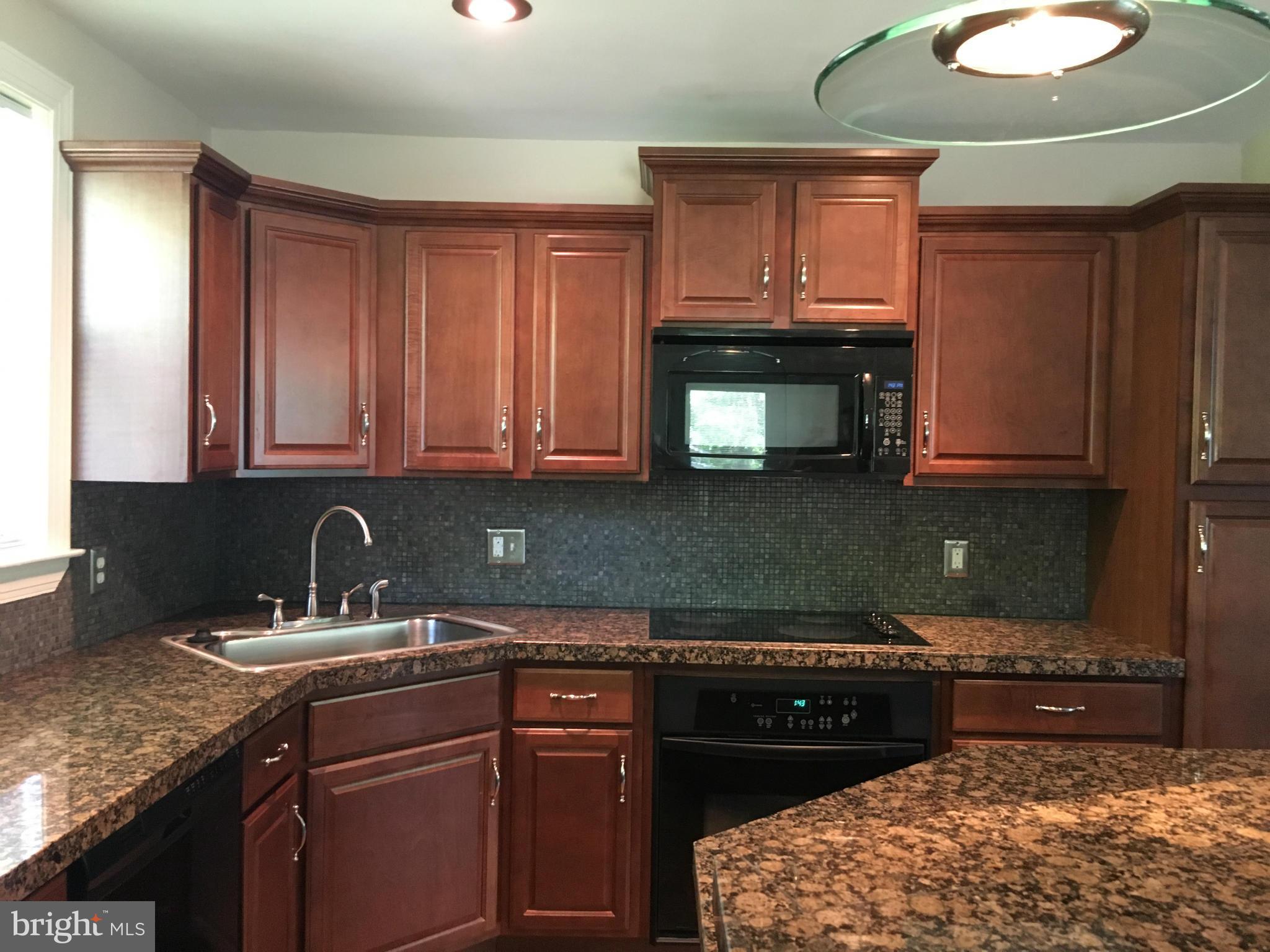 14712 Livingston Road Accokeek, MD 20607 - Photo 5 of 21 Kitchen