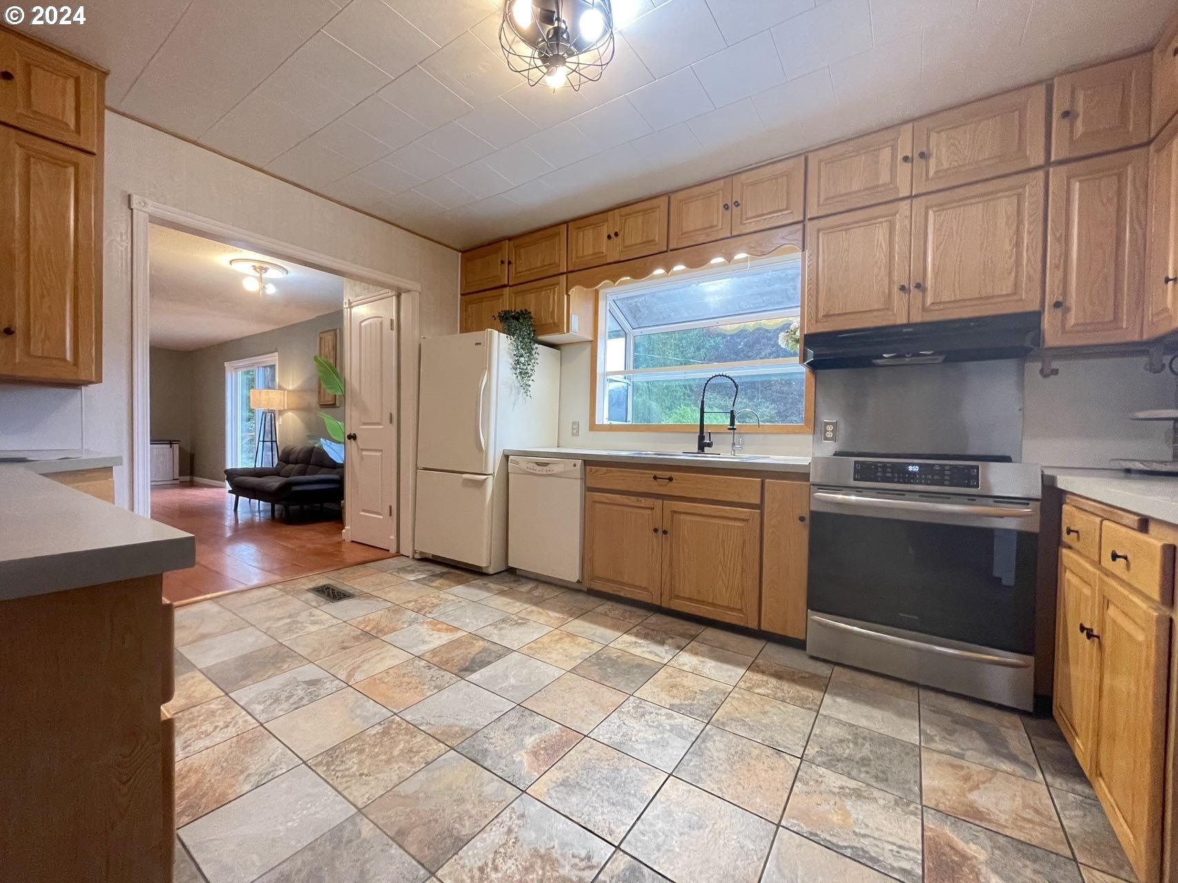 74785 Fern Hill Road Rainier, OR 97048 - Photo 8 of 48