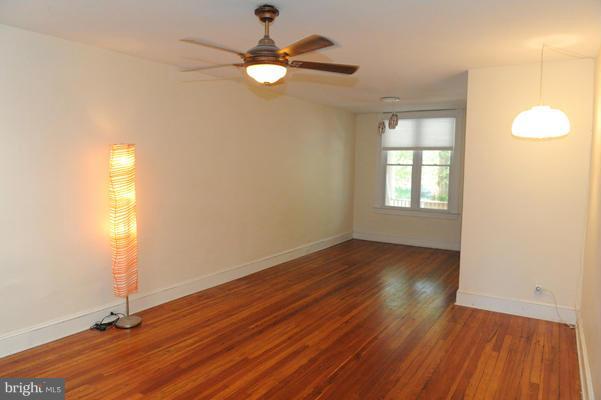 3149 Keswick Road Baltimore, MD 21211 - Photo 4 of 24 Dining Room
