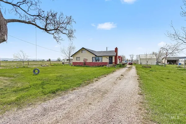 $999,000 | 3505 West Idaho Boulevard, Emmett, ID 83617
