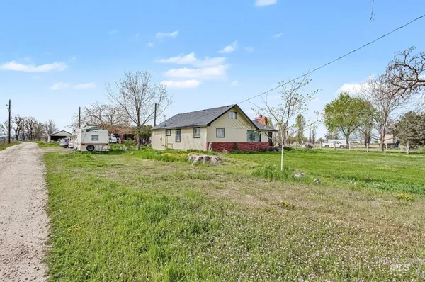 $999,000 | 3505 West Idaho Boulevard, Emmett, ID 83617