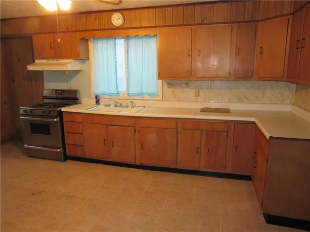 $80,000 | 47 Montezuma Street, Lyons, NY 14489