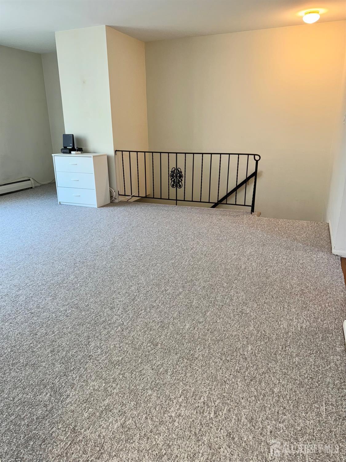 60 Fox Road Edison, NJ 08817 - Photo 11 of 26 Gallery Image 11