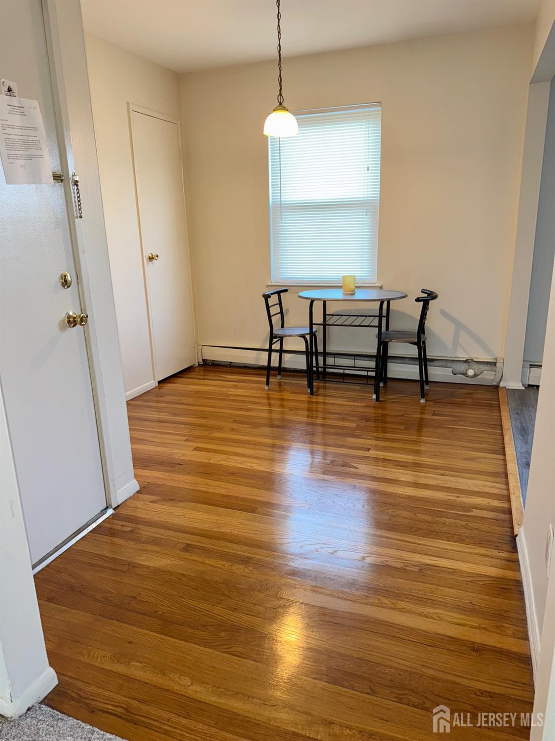60 Fox Road Edison, NJ 08817 - Photo 15 of 26 Gallery Image 15