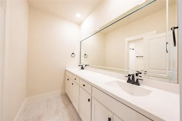 $2,695 | 813 Emerling Drive, McKinney, TX 75069