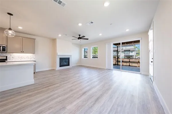 $2,695 | 813 Emerling Drive, McKinney, TX 75069