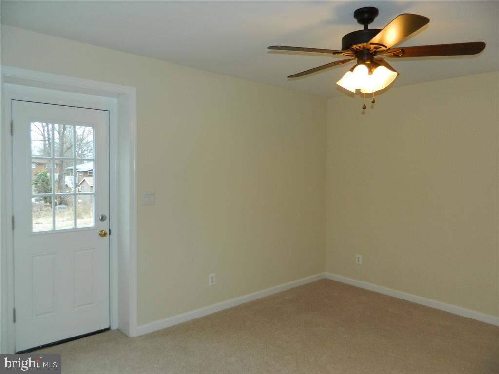19202 Mockingbird Heights Road Triangle, VA 22172 - Photo 14 of 25 Gallery Image 14