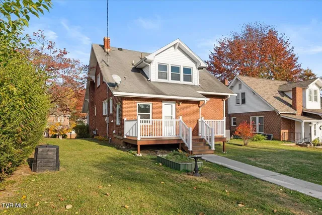 $249,000 | 1028 Piedmont Avenue, Bristol, VA 24201