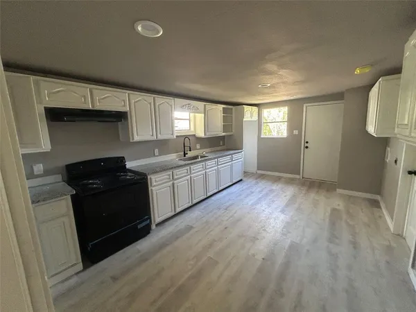 $1,150 | 5734 Grant Avenue, Port Arthur, TX 77640