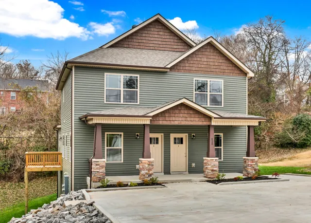 $1,495 | 420 South 2nd Street, Unit B, Clarksville, TN 37040