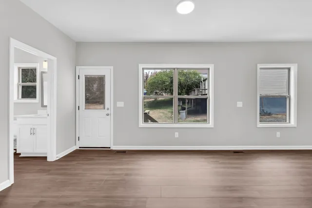 $1,495 | 420 South 2nd Street, Unit B, Clarksville, TN 37040