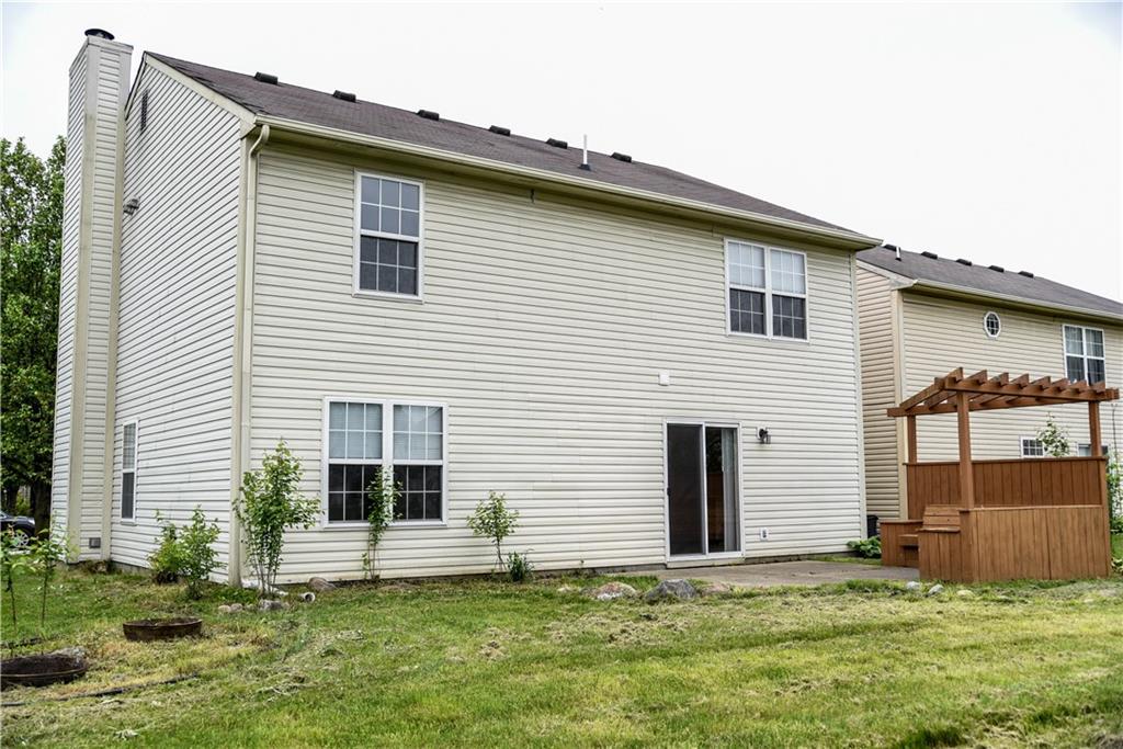 5335 Melbourne Road Indianapolis, IN 46228 - Photo 3 of 36 Gallery Image 3