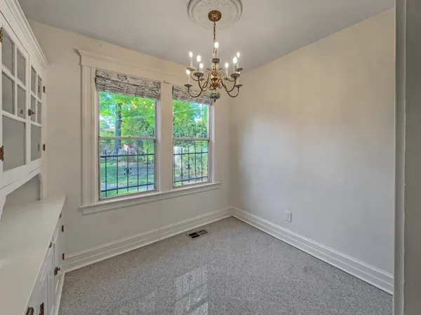 $450,000 | 1867 Cowden Avenue, Memphis, TN 38104