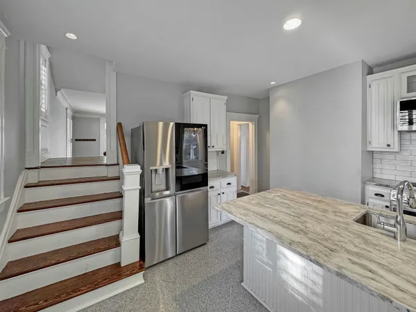 $450,000 | 1867 Cowden Avenue, Memphis, TN 38104