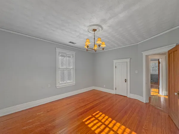 $450,000 | 1867 Cowden Avenue, Memphis, TN 38104