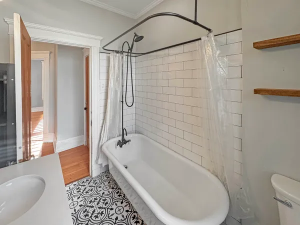 $450,000 | 1867 Cowden Avenue, Memphis, TN 38104
