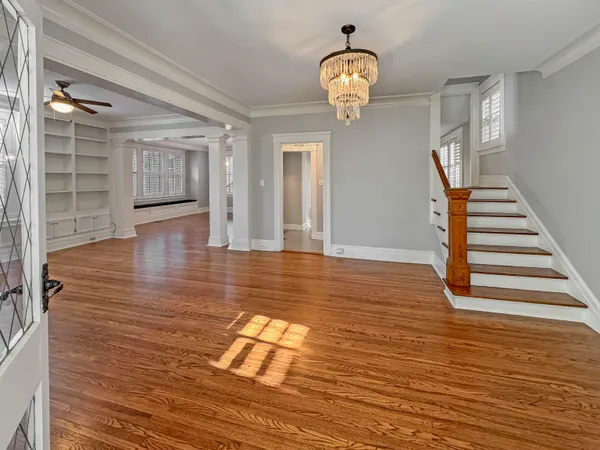 $450,000 | 1867 Cowden Avenue, Memphis, TN 38104