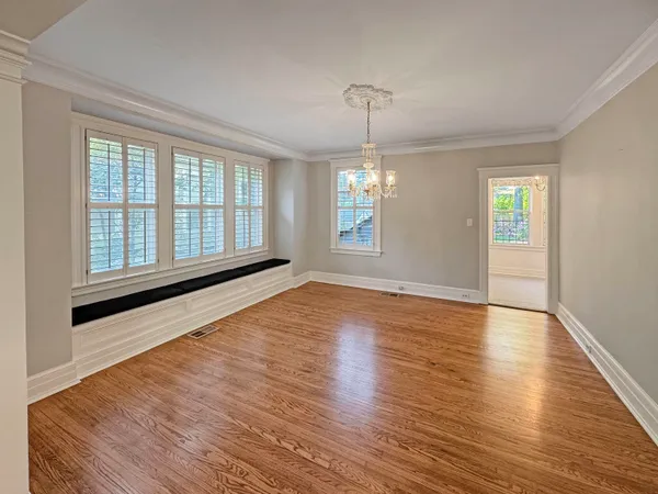$450,000 | 1867 Cowden Avenue, Memphis, TN 38104