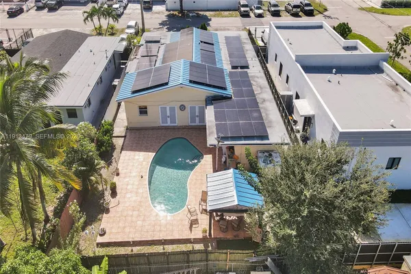 $750,000 | 311 East 51st Street, Hialeah, FL 33013